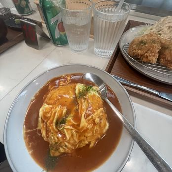 Lucky Pig - Omurice - Korean Near Me - Whittier, California Lucky Pig - Omurice - Korean Near Me - Whittier, California