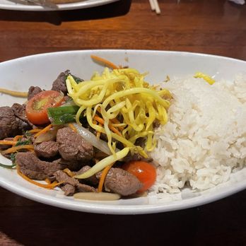 Malai Kitchen - Lemongrass Beef - Thai Near Me - Dallas, Texas
