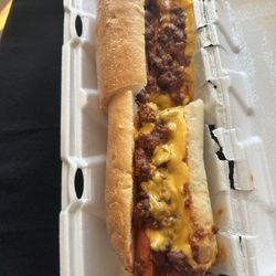 Toni's Treats - Chili cheese dog