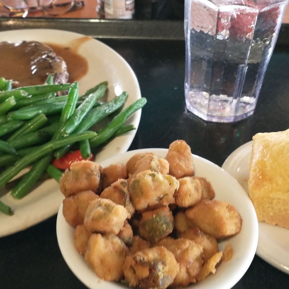 Luby's - Decent amount of food lunch as chopped steak, 2 sides and bread. Cornbread was too dry. - American Near Me - Houston, Texas Luby's - Decent amount of food lunch as chopped steak, 2 sides and bread. Cornbread was too dry. - American Near Me - Houston, Texas