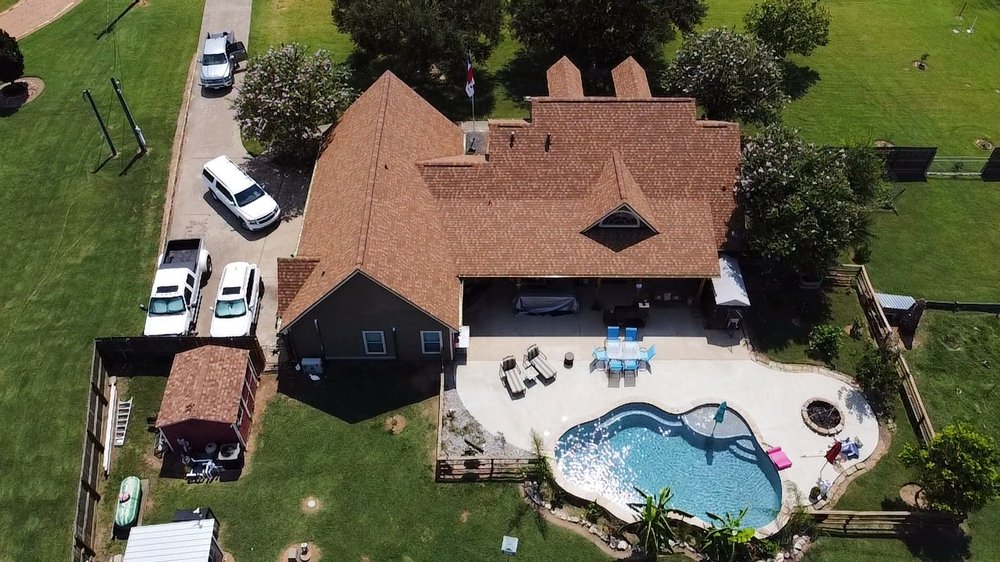 Slide of Robin's Roofing