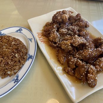 Wahaha Express - Sesame chicken and fried rice - Chinese Near Me - Edmond, Oklahoma Wahaha Express - Sesame chicken and fried rice - Chinese Near Me - Edmond, Oklahoma