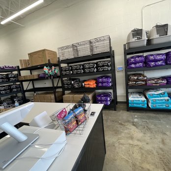 214 Pet Supply - Dog food and traveling kennels. - Pet Stores Near Me - Duncanville, Texas 214 Pet Supply - Dog food and traveling kennels. - Pet Stores Near Me - Duncanville, Texas