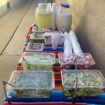 Taquizas los chapatines - Aguas frescas, salsas y verduras para tus tacos. - Tacos Near Me - Bell Gardens, California Taquizas los chapatines - Aguas frescas, salsas y verduras para tus tacos. - Tacos Near Me - Bell Gardens, California