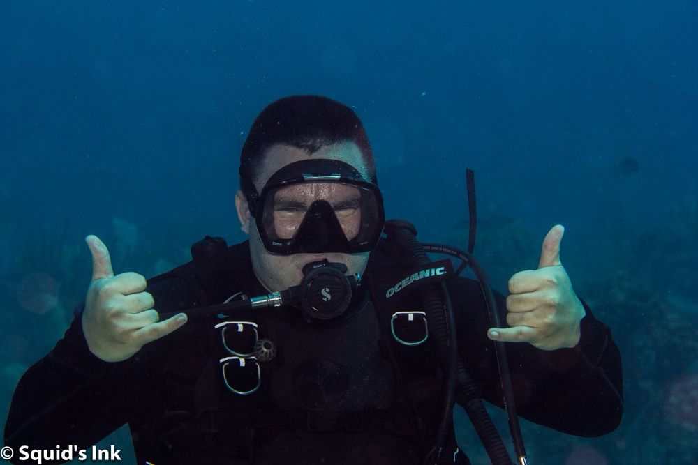 Just So Scuba Logo