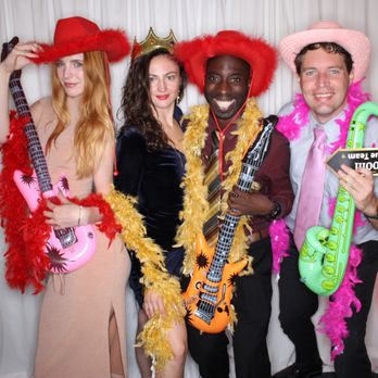 First Class Photobooth - Photo Booth Rentals Near Me First Class Photobooth - Photo Booth Rentals Near Me