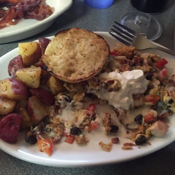 Blue Moose Cafe - American Near Me - Port Townsend, Washington