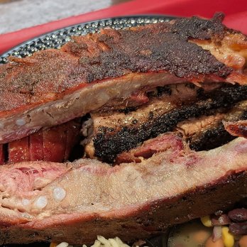 Dozier's BBQ - Meat Shops Near Me - Fulshear, Texas