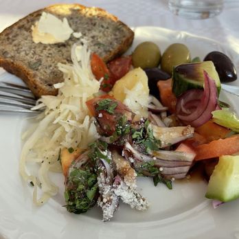 Hotell Fritzatorpet - Salad buffet items. Also lots of bread options. - Hotels Near Me - Olofström, M