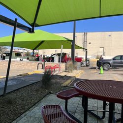Cefco Canyon Creek Car Wash - Detailing area