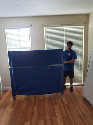 Residential Moves - Take the stress out of moving to a new home with our reliable, family-friendly relocation service. Whether it’s a local move or long distance, we will take care of transporting your belongings for you – giving you enough time to deal with all the other important issues involved in moving.