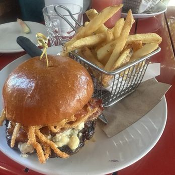 Water Tower Kitchen - Blue Cheese Bacon Burger - New American Near Me - Campbell, California Water Tower Kitchen - Blue Cheese Bacon Burger - New American Near Me - Campbell, California