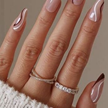 Lux Nail Salon - Mani - Nail Salons Near Me - Honolulu, Hawaii