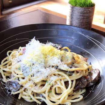 NoMI - Carbonara - Bars Near Me - Chicago, Illinois