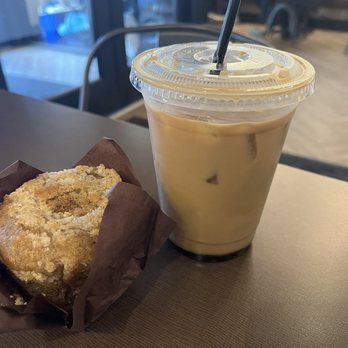 Pioneer Bakery Cafe - Cinnamon spiced muffin and cold brew coffee - Coffee & Tea Near Me - Kirkwood, Missouri Pioneer Bakery Cafe - Cinnamon spiced muffin and cold brew coffee - Coffee & Tea Near Me - Kirkwood, Missouri