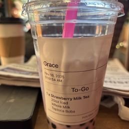 Strawberry milk tea Strawberry milk tea