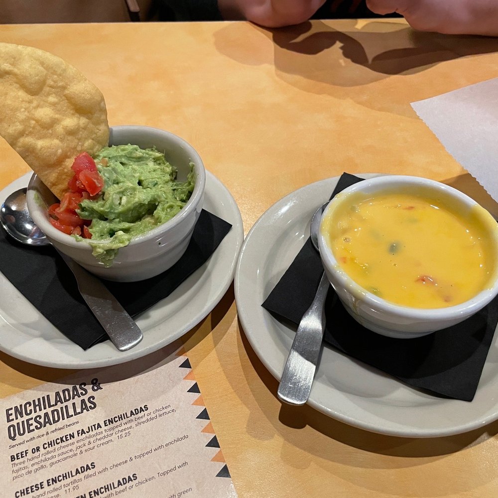 Los Molcajetes - Guacamole - 1/2 Order Chile Con Queso - 1/2 Order - Mexican Near Me - Mansfield, Texas Los Molcajetes - Guacamole - 1/2 Order Chile Con Queso - 1/2 Order - Mexican Near Me - Mansfield, Texas