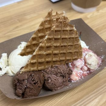 Andia's Ice Cream - Sampler - Ice Cream & Frozen Yogurt Near Me - Cary, North Carolina Andia's Ice Cream - Sampler - Ice Cream & Frozen Yogurt Near Me - Cary, North Carolina