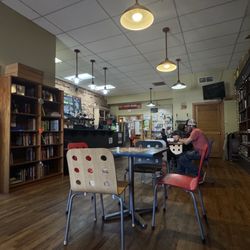 Books On Broad and Coffee - Coffee shop