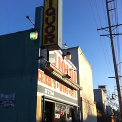Dave's Liquor Store