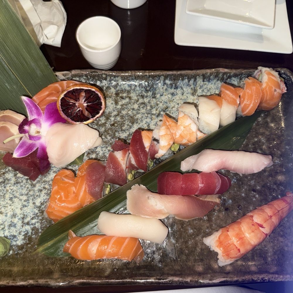 Haru Sushi Bar & Grill - Sushi and sashimi dinner - Sushi Bars Near Me - Indialantic, Florida