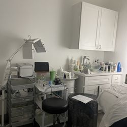 Lisa Nguyen Facial Care