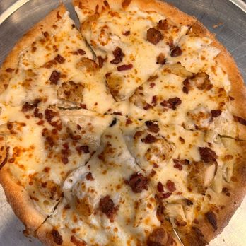 Sal's Pizzeria - White pizza - Pizza Near Me - Gastonia, North Carolina Sal's Pizzeria - White pizza - Pizza Near Me - Gastonia, North Carolina
