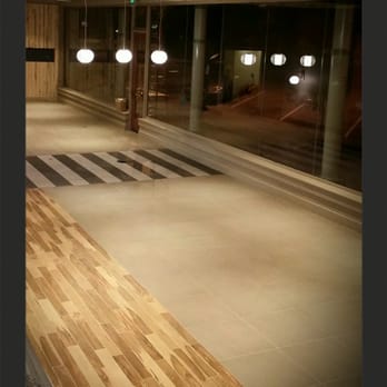 T&N Cleaning Services - Experts at commercial cleaning. View this nice clean entry way! - Office Cleaning Near Me T&N Cleaning Services - Experts at commercial cleaning. View this nice clean entry way! - Office Cleaning Near Me