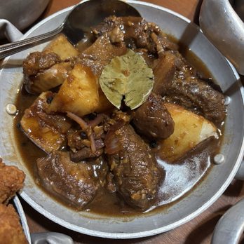 Isla Grand - Adobung Brisket Ning Baka - Filipino Near Me - Pleasant Hill, California