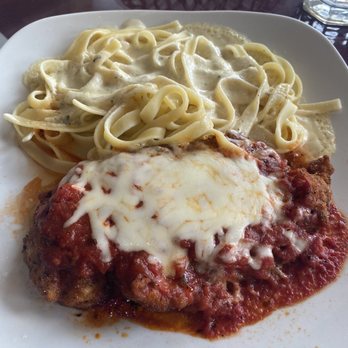 Brenham Grill - Chicken parmigiana with fettuccini, delicious! - Soul Food Near Me - Brenham, Texas