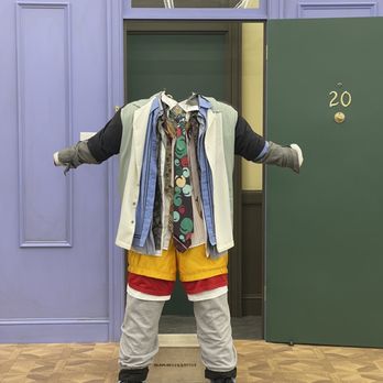 Friends Experience - Joey wearing alllll of Chandler's clothes @ The Friends Experience - Venues & Event Spaces Near Me - Auburn Hills, Michigan Friends Experience - Joey wearing alllll of Chandler's clothes @ The Friends Experience - Venues & Event Spaces Near Me - Auburn Hills, Michigan