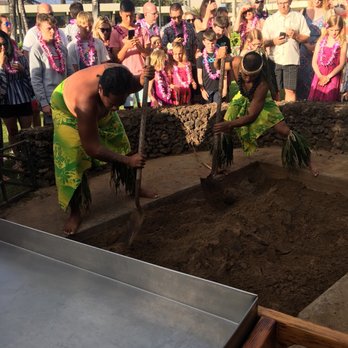 Maui Nui Luau - Performing Arts Near Me - Lahaina, Hawaii