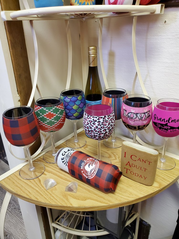 BUTTERFLY KISSES BOUTIQUE 9 Canisteo Sq, Hornell, New York Arts