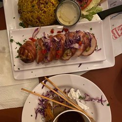 El Platanal del Chef David - Stuffed chicken breast, arroz manposteao
