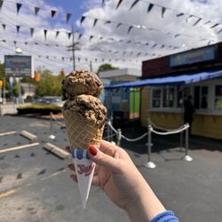 Sunshine Creamery - Ice cream cone