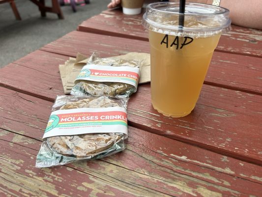 Global Gallery Coffee Shop by null