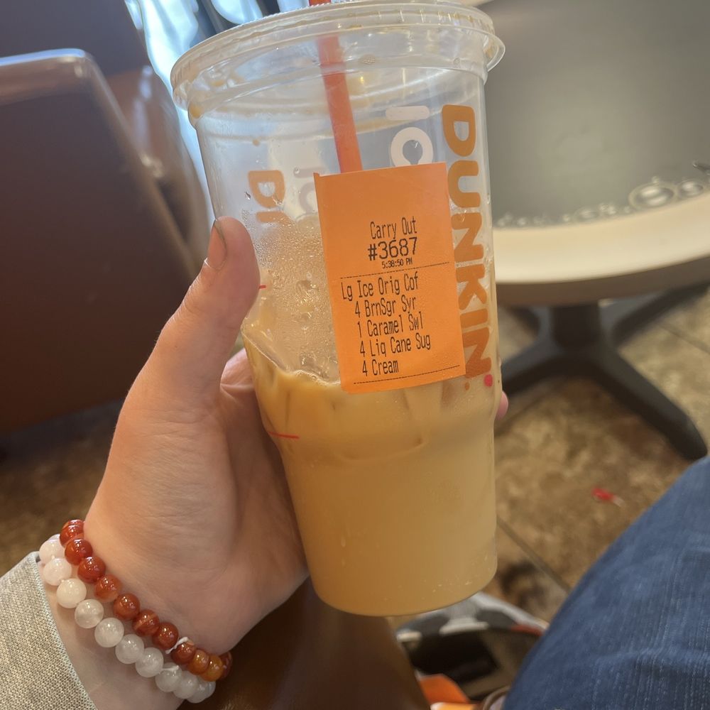 Dunkin' - Large Original Blend Iced Coffee - Donuts Near Me - Strongsville, Ohio Dunkin' - Large Original Blend Iced Coffee - Donuts Near Me - Strongsville, Ohio