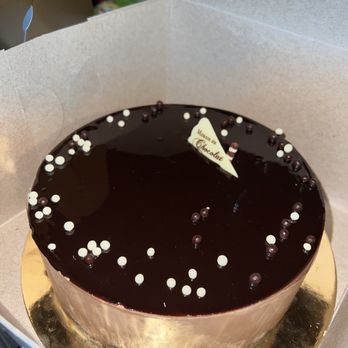 Martine's Fine Bake Shoppe - Chocolate cake - Bakeries Near Me - Tuckahoe, New York Martine's Fine Bake Shoppe - Chocolate cake - Bakeries Near Me - Tuckahoe, New York