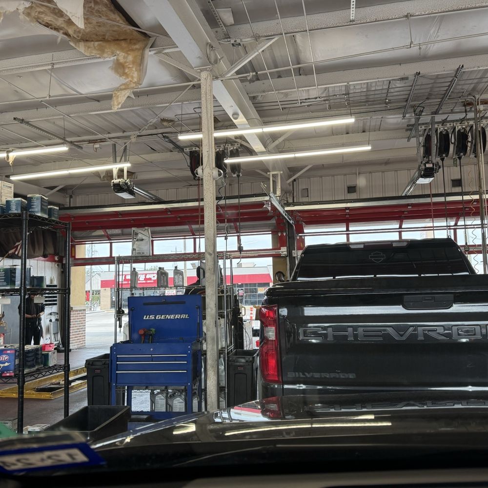 Take 5 Oil Change - Oil Change Stations Near Me - Houston, Texas Take 5 Oil Change - Oil Change Stations Near Me - Houston, Texas