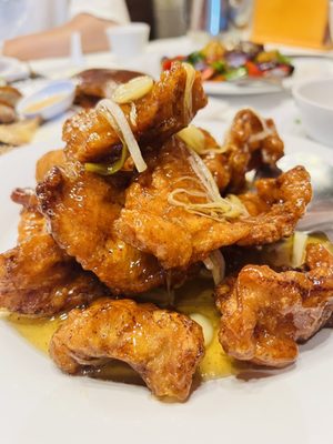 Peking Impression by null