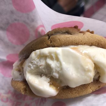 Baskin-Robbins - Ice Cream & Frozen Yogurt Near Me - Lancaster, California