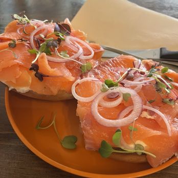 Brinx - Lox bagel - Sandwiches Near Me - Torrington, Connecticut