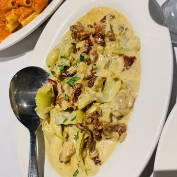 La Famiglia - Chicken La Famiglia - Italian Near Me - Babylon, New York La Famiglia - Chicken La Famiglia - Italian Near Me - Babylon, New York