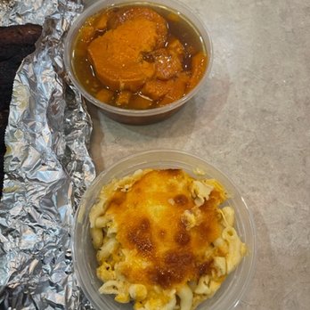 Medley Grill & BBQ - Candied Yams Macaroni & Cheese - Barbeque Near Me - Chicago, Illinois