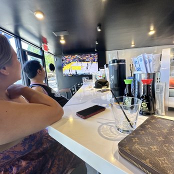 Wedashii - Gorgeous modern contemporary sushi bar with plenty of room - Sushi Bars Near Me - Sacramento, California Wedashii - Gorgeous modern contemporary sushi bar with plenty of room - Sushi Bars Near Me - Sacramento, California