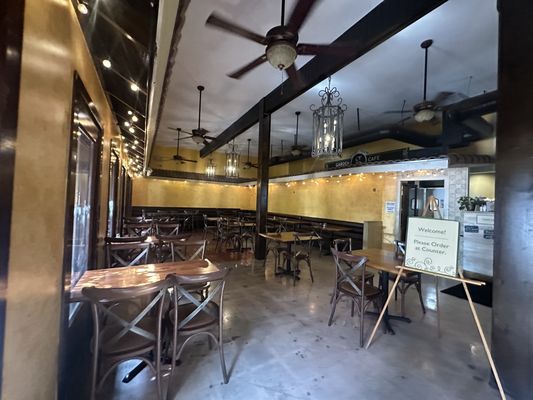 Garden Cafe (of Sherman Oaks) by null