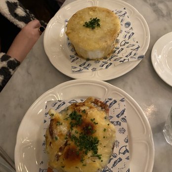 Justine - Mac and Brie - French onion soup - French Near Me - New Orleans, Louisiana Justine - Mac and Brie - French onion soup - French Near Me - New Orleans, Louisiana