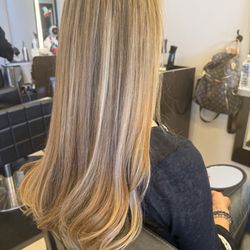 Humphrey's Salon - Beautiful color