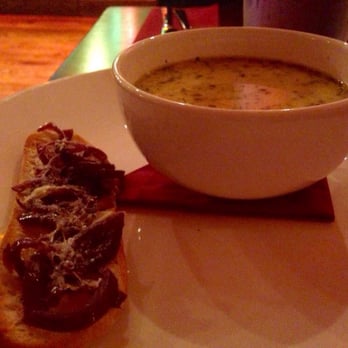 1900 - Soup soup and bruschetta - Bistros Near Me - Dublin, D
