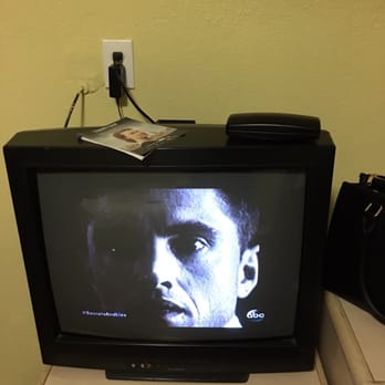 Royal Inn &  Suites - No words necessary - Hotels Near Me - Hemet, California